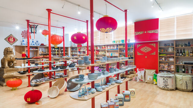 Development of a variety of products with more than 2,000 codes.